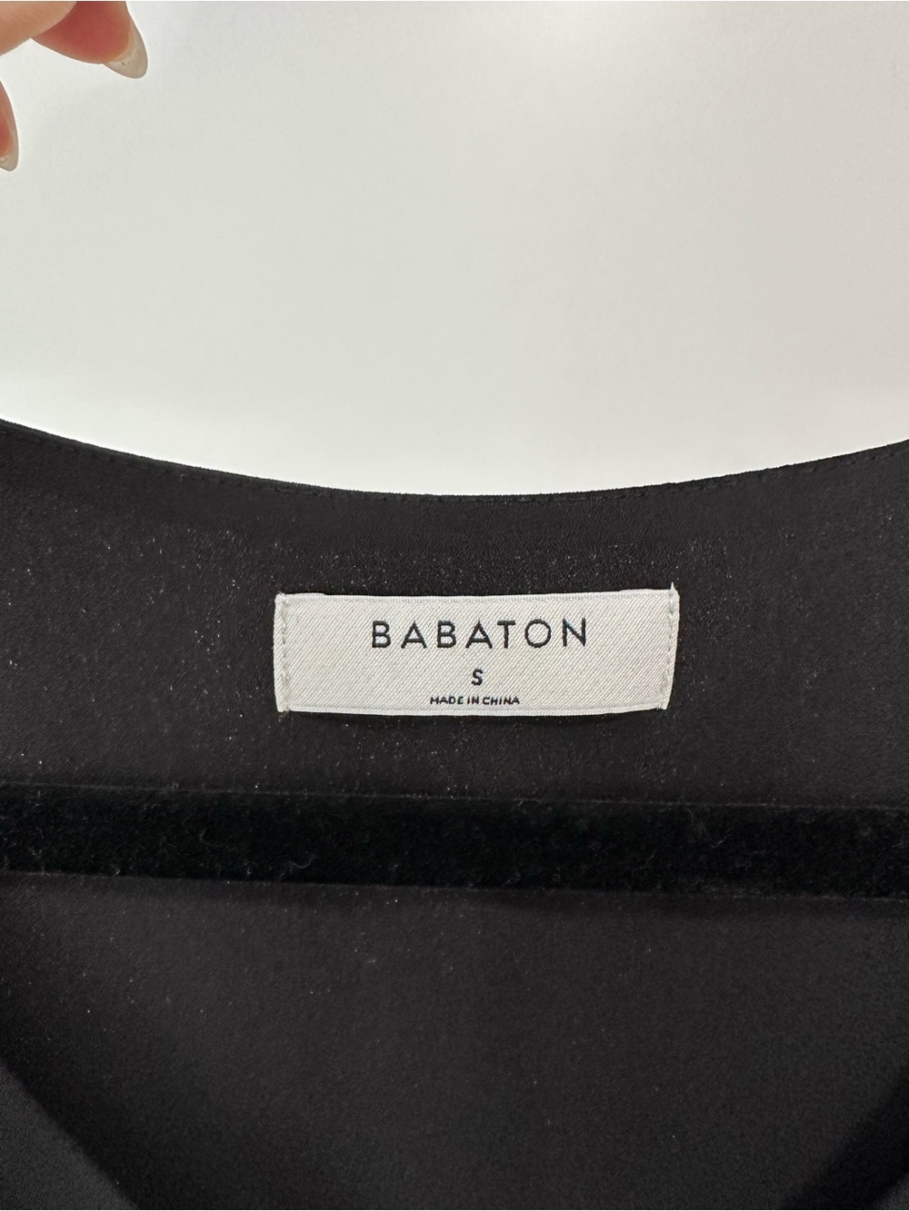 Babaton Randy V-Neck Blouse - Picture 5 of 5